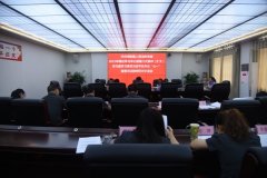 岳阳县法院组织研讨“七一”重要讲话精神